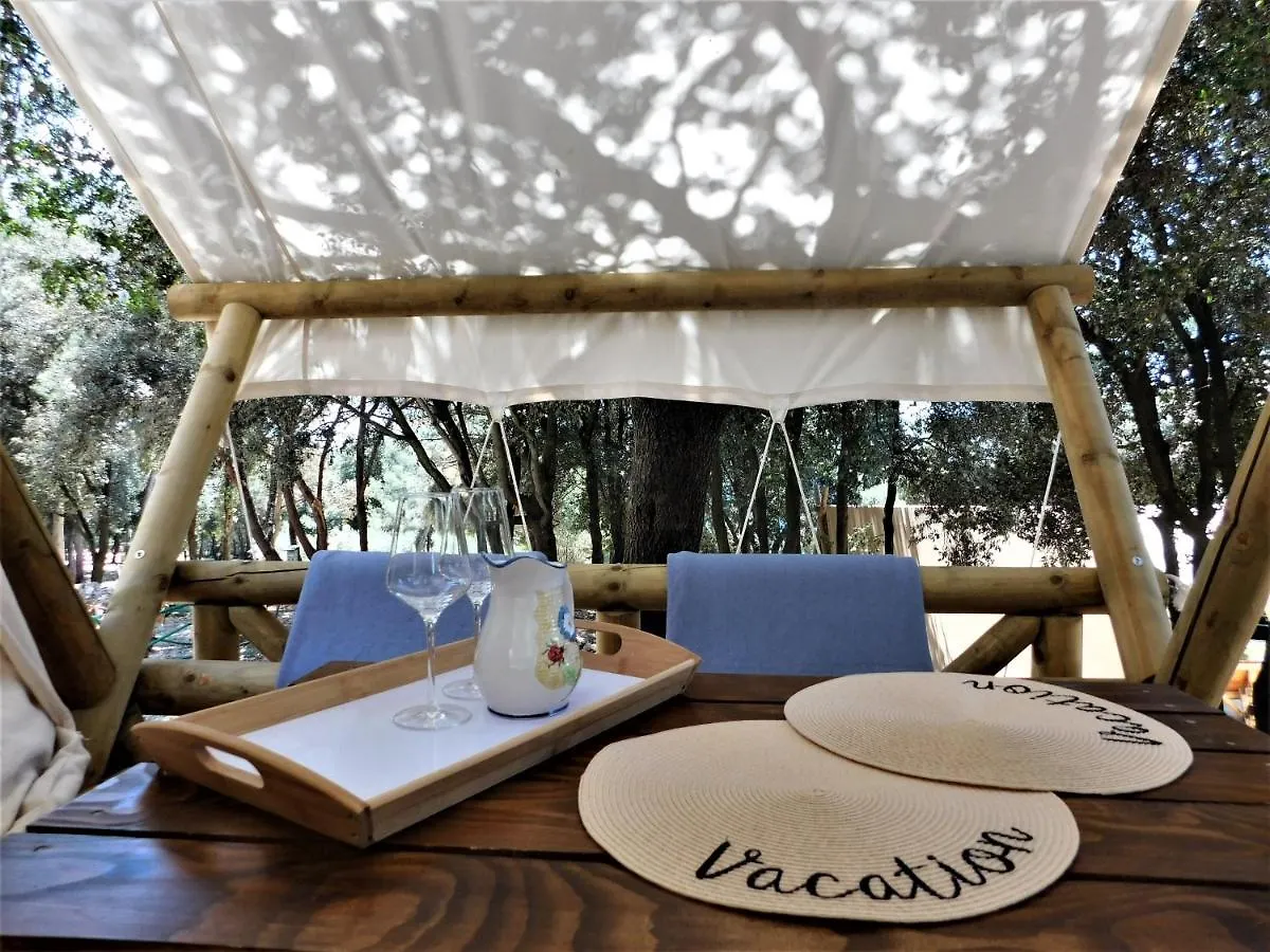 Glamping Tent Rovinj Hotel 0*,