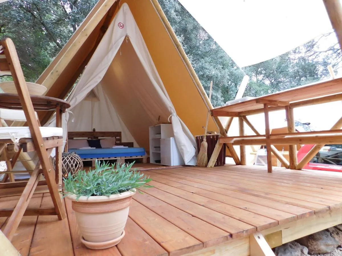 Luxe tent Glamping Tent Rovinj Hotel