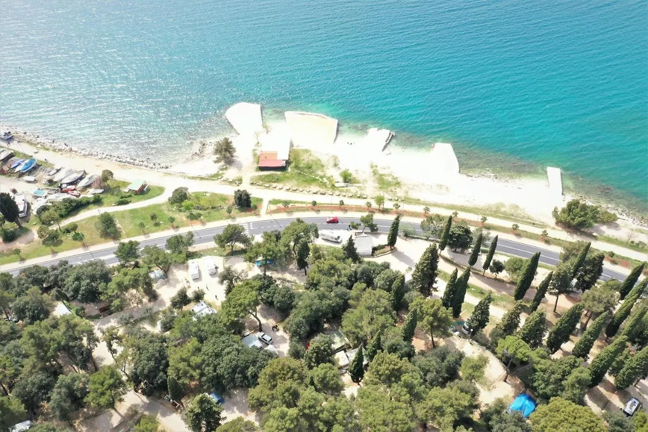 Glamping Tent Rovinj Hotel 0*,